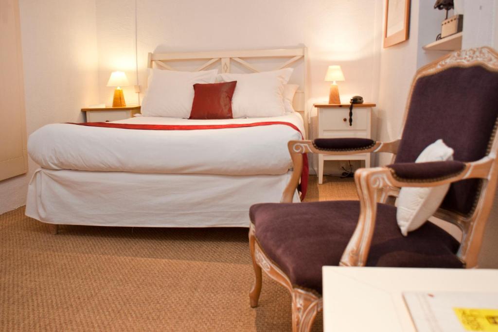 Logis Auberge Cote Jardin Hotel Lézignan-Corbières Cameră foto